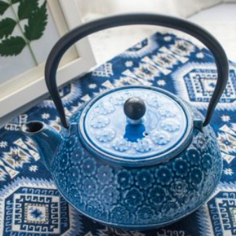 teapot/kettle iron enamelware blue blossom